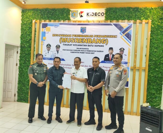 Menghadiri Musrembang Kecamatan, Kepala MTs Fathur Rahman Batu Sopang sampaikan aspirasi Pembangunan Gedung Baru